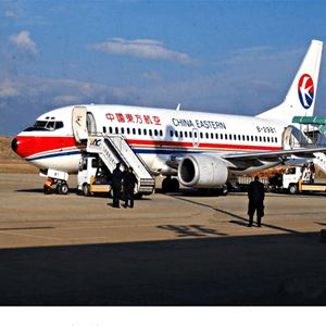 甘南夏河机场快递航空快运业稳步发展的原因是什么？